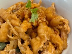 腊八蒜脱骨鸡爪-丹江渔村(首都机场店)
