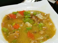 -菌海森林·非遗野生菌火锅(西山区滇池路摩根道店)