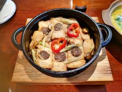 牛肝菌酿豆腐-七色云蔬食(喜邻里店)
