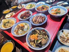 -蓝田九大碗民俗食府(蓝田店)