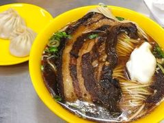 -小龙大肉面馆