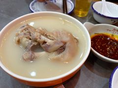 -彭记老妈蹄花(文化路店)