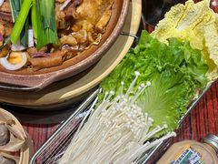-沙胆彪炭炉牛杂煲(上海日月光广场店)
