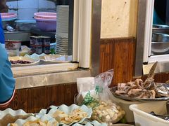 -肖肖酸萝卜鱼火锅(总店)