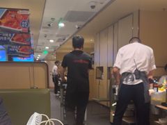 -海底捞火锅(银泰中心店)