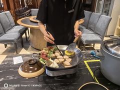 -黔蘑菇四季餐厅(观山湖店)