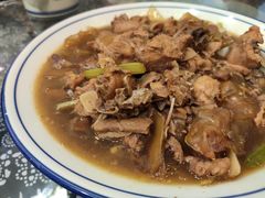 -八两八金·莱芜特色炒鸡(市南漳浦路店)