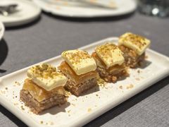 -Efes Turkish & Mediterranean Cuisine 艾菲斯餐厅(陆家嘴店)