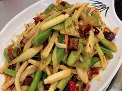 -瑞杰烧烤店·24小时营业(山东路店)