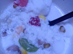 -津椰本·海南正宗椰奶清补凉(店一店)