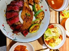 -POKEE VIA&Brunch·维娅(重庆来福士店)