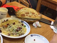 -篱笆院东北饺子王(欧阳路店)