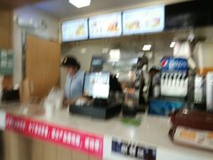 -华莱士·全鸡汉堡(天津育秀街店)