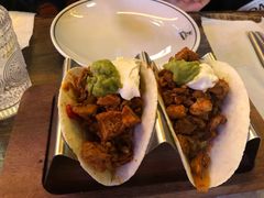 -Famous肥猫墨西哥音乐餐吧(五棵松华熙LIVE店)