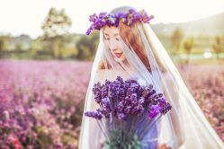 -都市丽人婚纱摄影