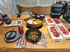 -蓝夫鲜切牛肉火锅自助(月色广场店)