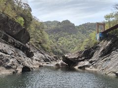 -燕子河大峡谷天坑仙境