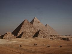 -吉萨金字塔群