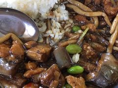 燕南茄子青豆鸡丁-北大学一食堂