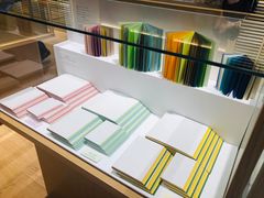 -伊东屋(本店)