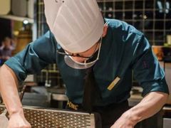 -V-ONE西雅图海鲜自助餐厅(仓山万达广场店)