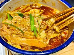 茶缸肚-小核桃品质串店(世茂大道店)