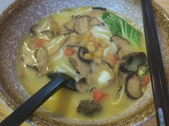 松茸七彩菌米线-蒙自源小锅米线(金佰利店)