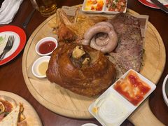 巴伐利亚利亚传统烤猪肘-蓝枪鱼西餐厅(锦华店)