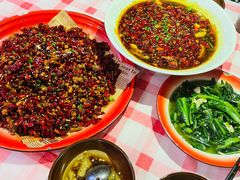 -思博半步颠小酒馆(梦时代店)