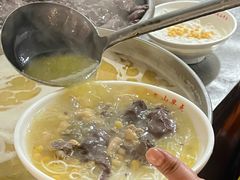 -文山荷鲜居(翠湖店)