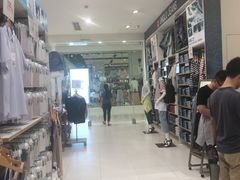 -UNIQLO(海岸城购物中心店)