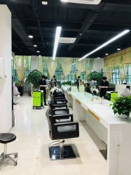 -CARR SALON