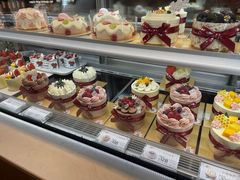 -花花卷卷·鲜食蛋糕(静安久光百货店)