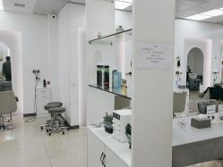 -迪罗造型•潮色接发