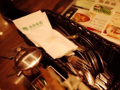 餐具摆设-翠华餐厅