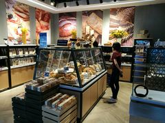 面包甜点陈列柜-盒马鲜生(曜一城店)