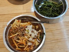 -柳州肥姨妈大骨螺蛳粉(东靖路店)