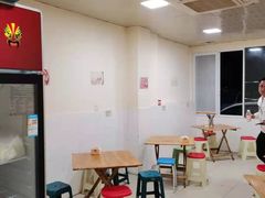 -明红蹄花(糍粑店街店)