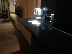 -上海虹桥西郊假日酒店
