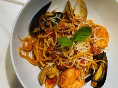 -théATRE茶聚场·餐厅(环球金融中心店)