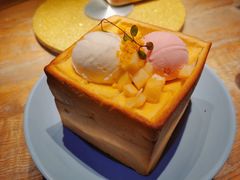 -蜜桃餐厅·伴山(湖滨商业街店)