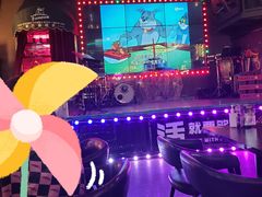 -Famous肥猫墨西哥音乐餐吧(五棵松华熙LIVE店)