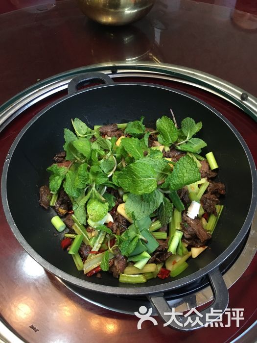 干锅马肉