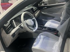 -上海冠松上汽大众4S店