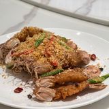煎焗盐池羊排，闻起来超级超级香，一上桌就疯狂咽口水