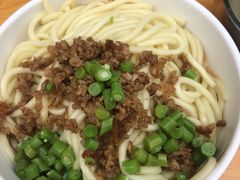素椒杂酱面-左撇子私房面