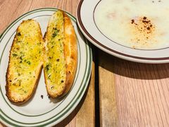 -玛格萝妮比萨屋(四平店)