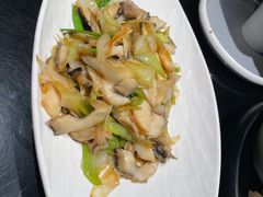 -五谷丰登农家院·地道胶东菜·海鲜烧烤(威海店)