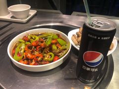 -龙巢盱眙龙虾·牛蛙·烧烤宵夜(八卦岭店)