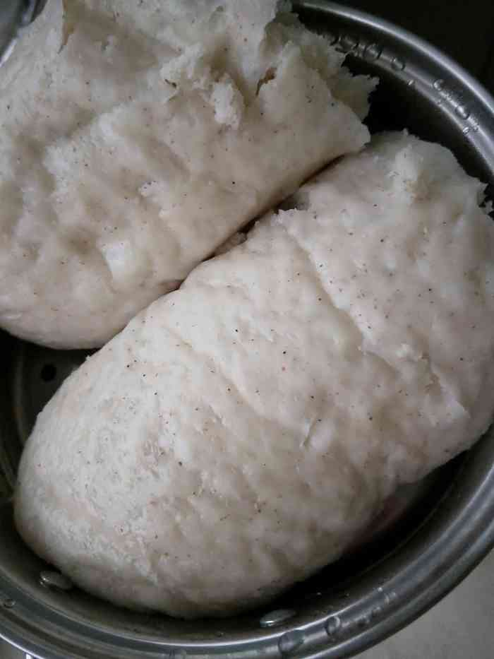 如东老窖馒头-"专门卖老窖馒头的一家店,开在五山菜市场的.